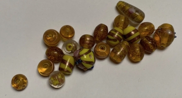 Glasperlen Fancy mix gelb